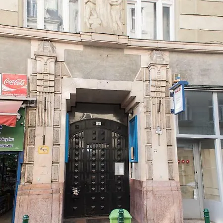 New Loft Style Appartman In The Heart Of The * Budapeşte